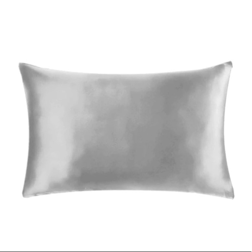 Luxury Silk Pillowcase in Grey - Picture 3 of 4